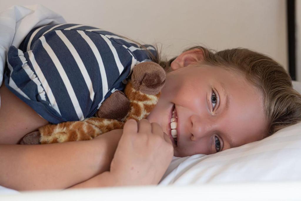 Givskud Zoo Hostel Экстерьер фото